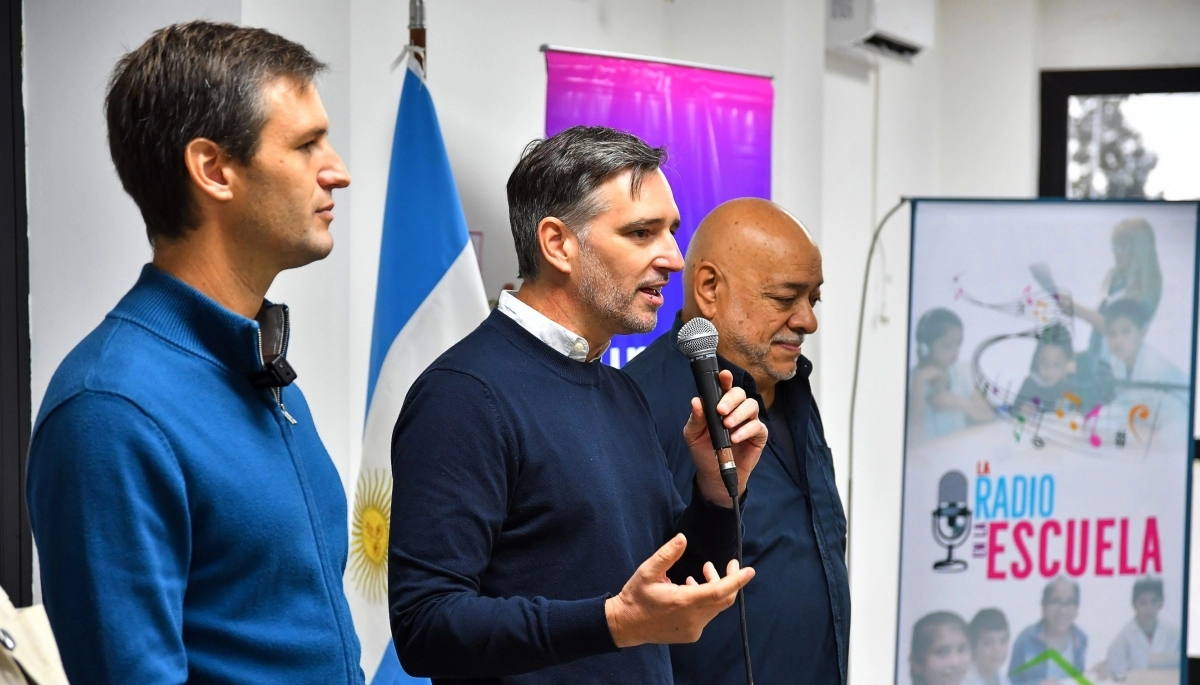 Mantegazza encabezó la inauguración del segundo año del programa “La Radio en la Escuela”