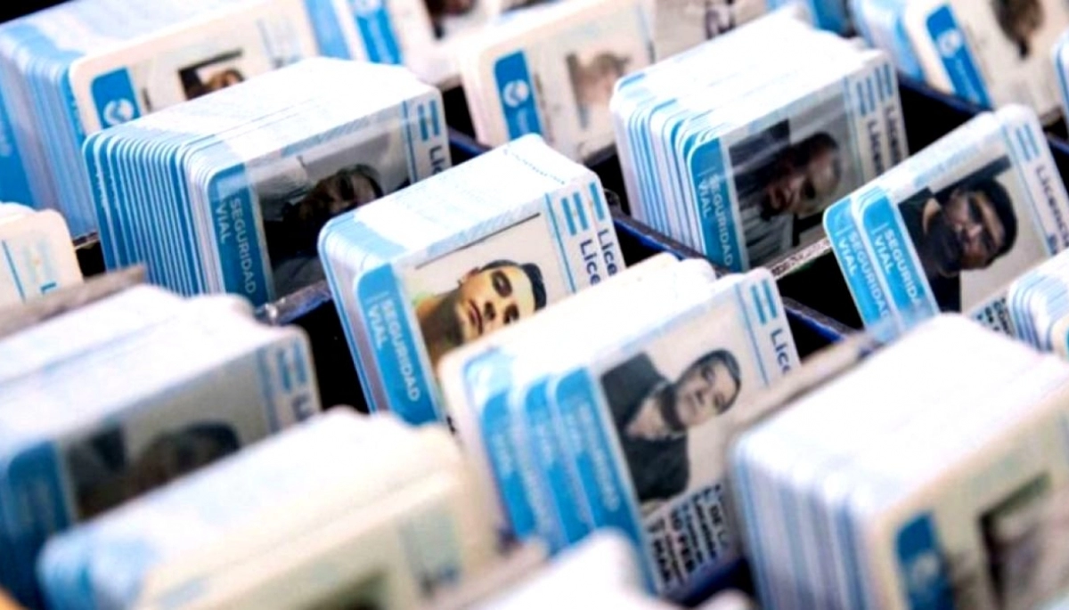 El gobierno de Milei elevó el precio del trámite para obtener la licencia de conducir: cuánto saldrá ahora