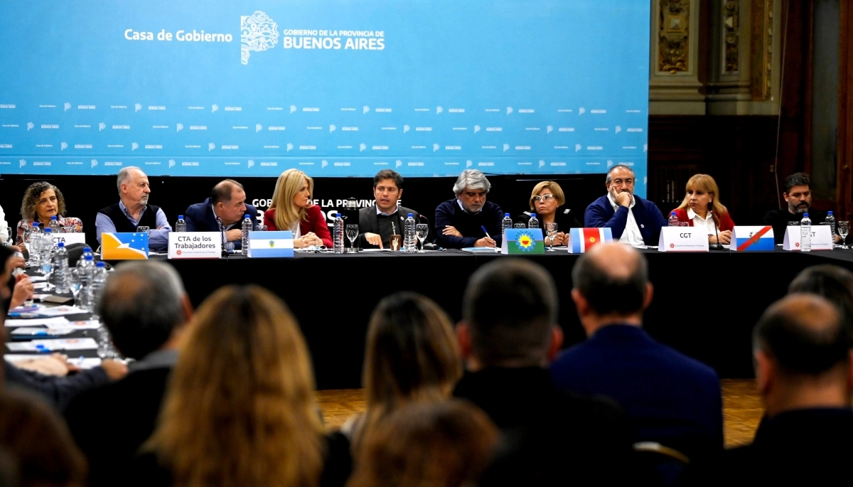 Kicillof juntó a la cúpula de la CGT previo al paro general: objetivo rechazo a la Ley Ómnibus de Milei