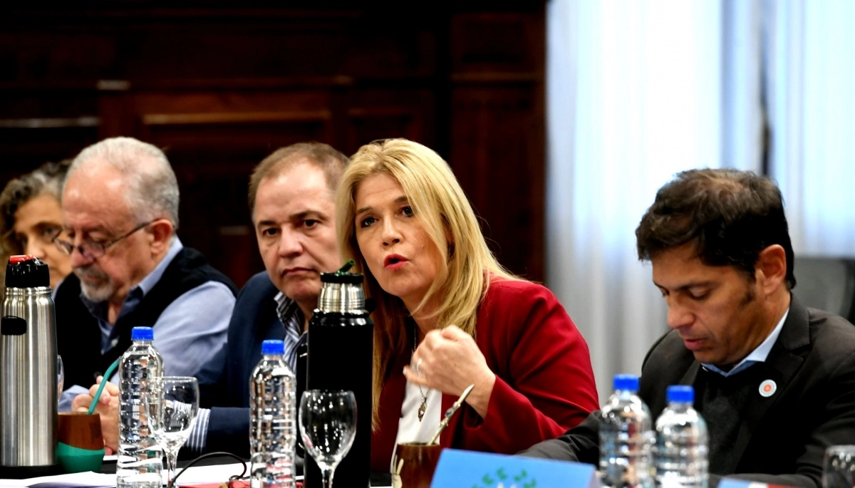 Para Magario, con la Ley Bases corren riesgo el “trabajo” y el “salario” de los argentinos