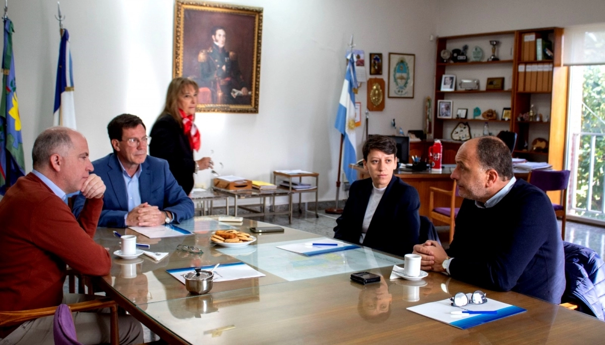 Nueva Firma de convenio por la Ampliación de la Comarca del Río Quequén Salado