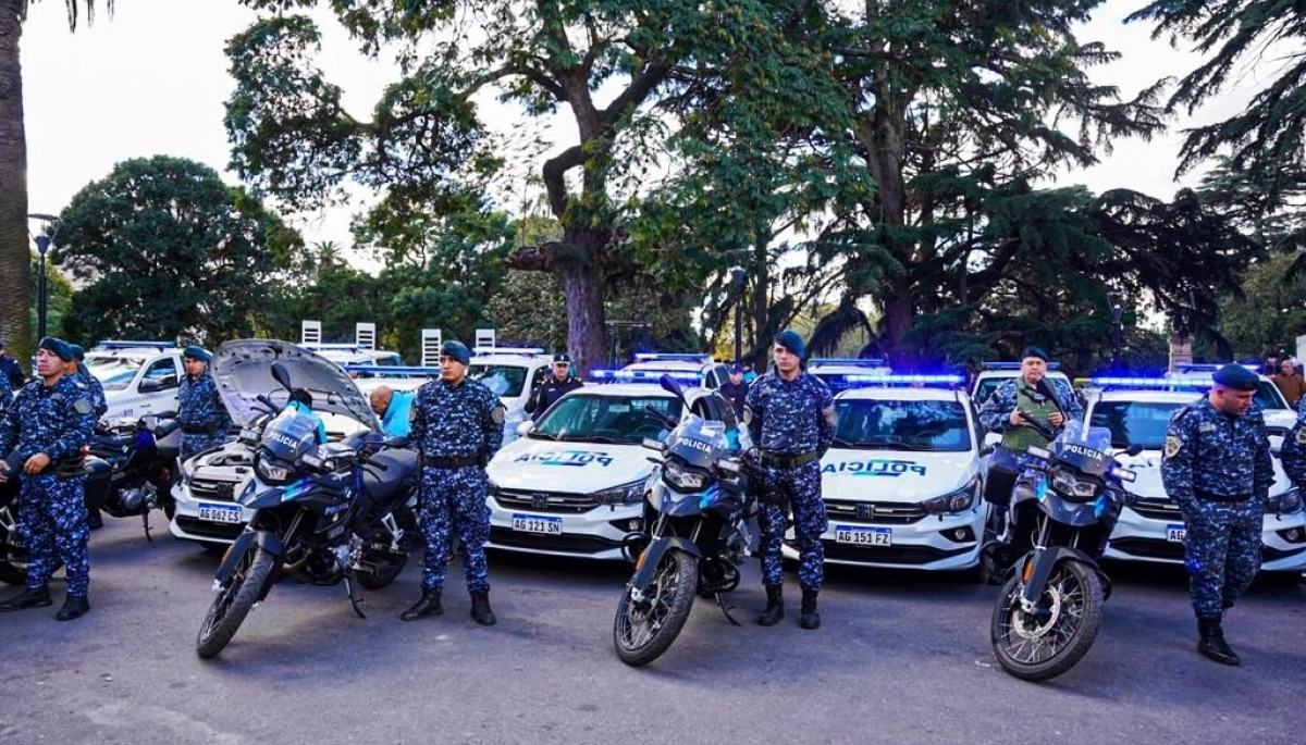 Presentaron nuevos móviles de seguridad destinados al cordón flori-frutihortícola de La Plata