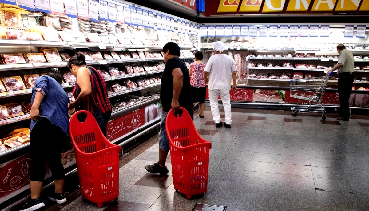 Abrupta caída del consumo en la Provincia de Buenos Aires: la peor parte en el Conurbano
