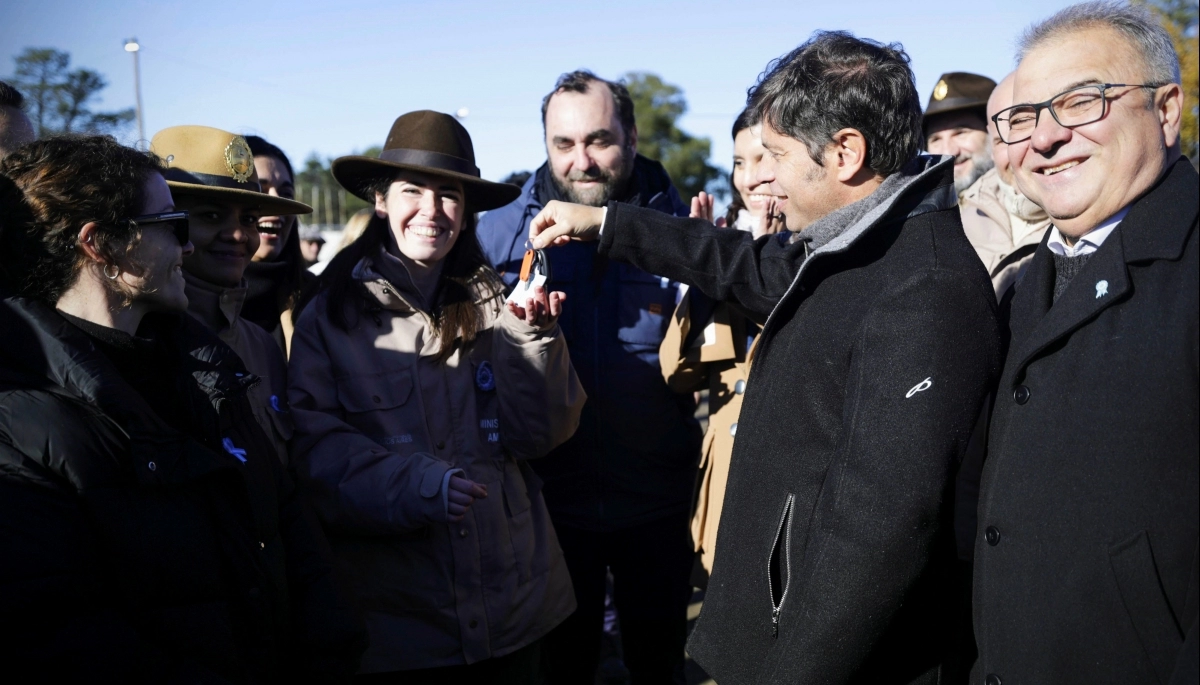 Kicillof y una múltiple agenda en Tornquist: nuevas obras, cierre de basurales y entrega de viviendas
