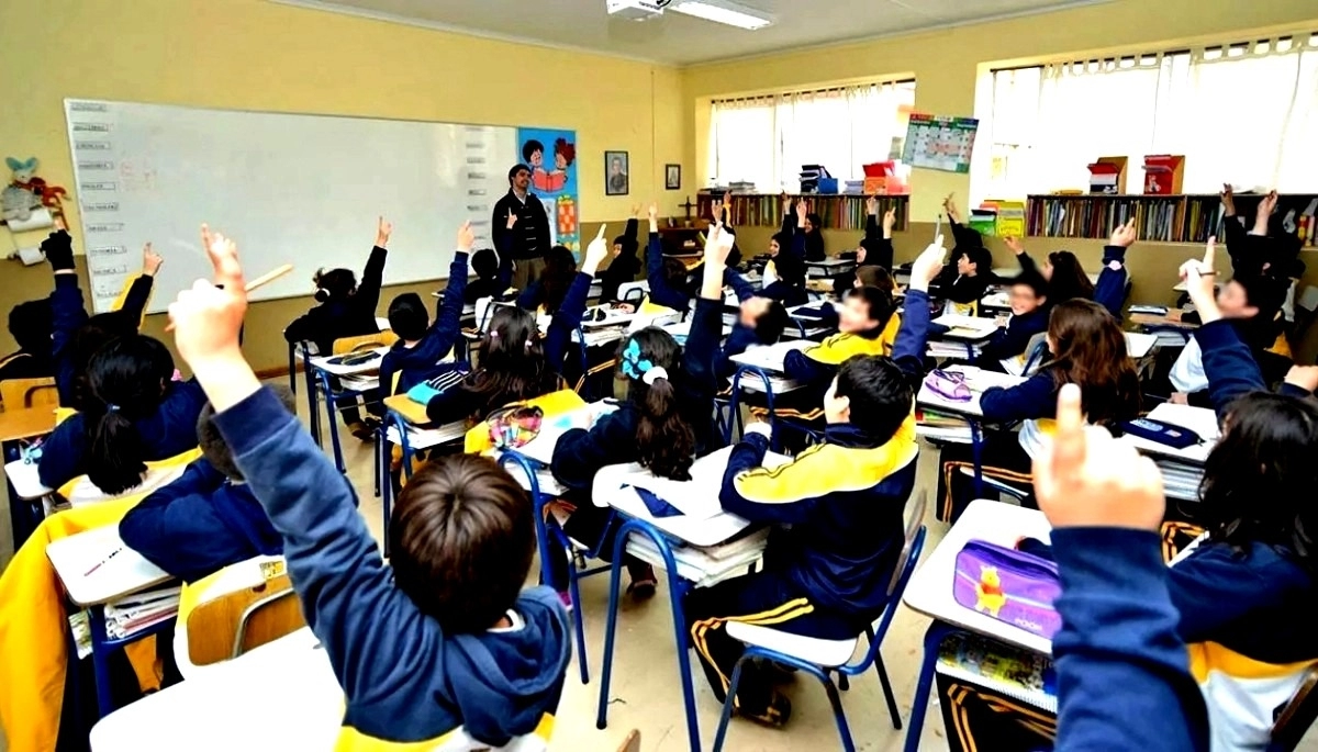 No hay bolsillo que resista: Kicillof volvió a autorizar una suba en las cuotas de colegios privados