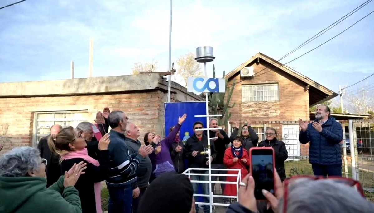 Susbielles inauguró una nueva red local de gas natural en Bahía Blanca