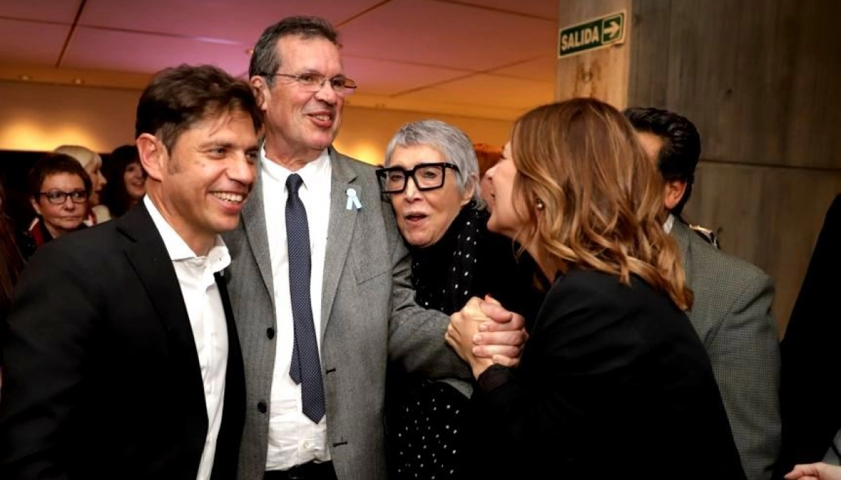 Lugar para todos: Kicillof designó a un ex funcionario K al frente del Teatro del Lago