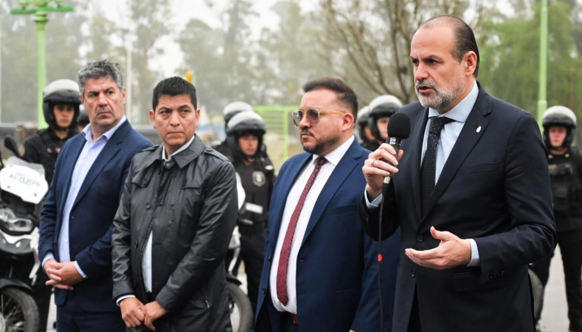 Susbielles celebró el desembarco de la élite de la policía bonaerense en Bahía Blanca