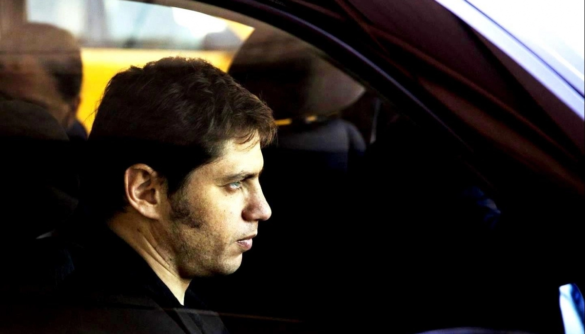 Vencimientos a la vista: Kicillof necesita que Milei le venda dólares para evitar un default