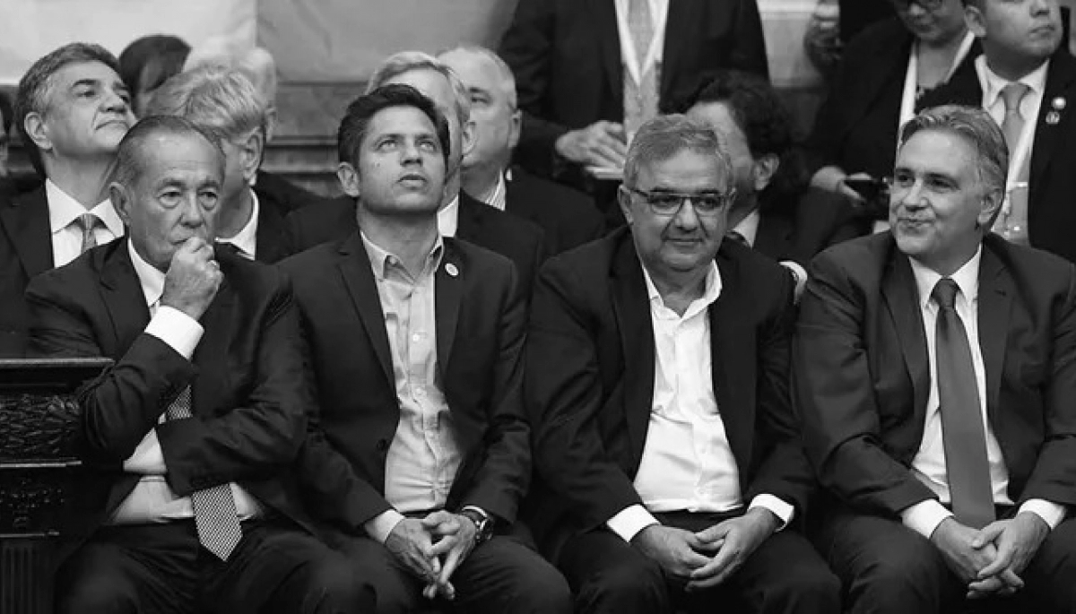 Llaryora mantiene su distancia: Kicillof no obtuvo la foto con el gobernador de Córdoba