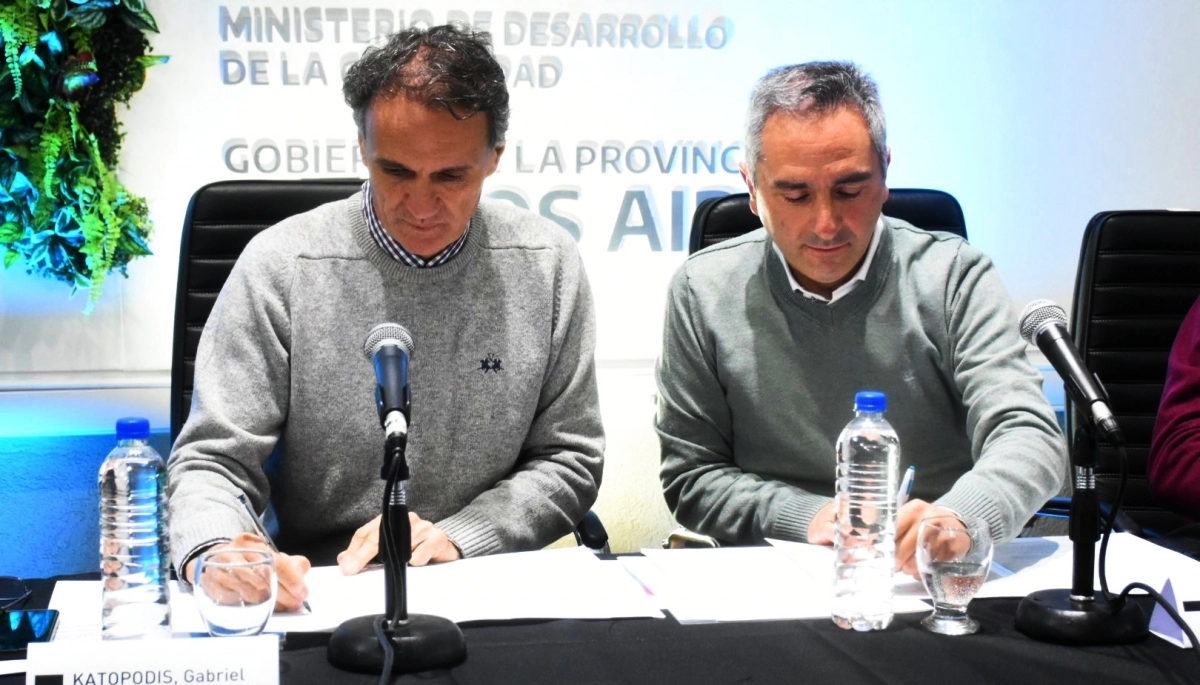 Katopodis y Larroque presentaron el programa “Abastecer Buenos Aires”: de qué trata
