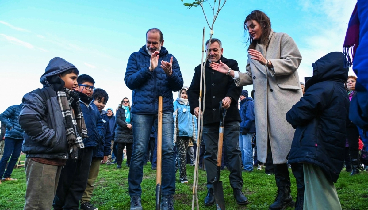 “Reverdecer Bahía”: Susbielles puso en marcha un programa de reconstrucción forestal local