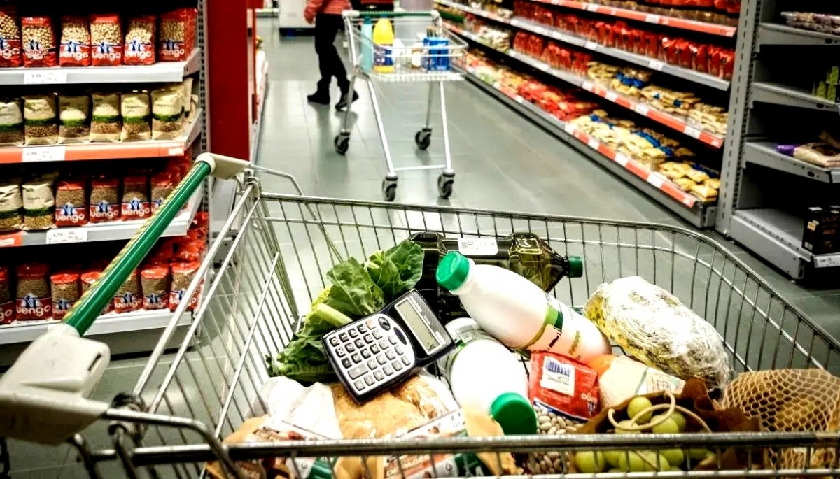 Los números de la era Milei en el Conurbano bonaerense: alimentos subieron más del doble