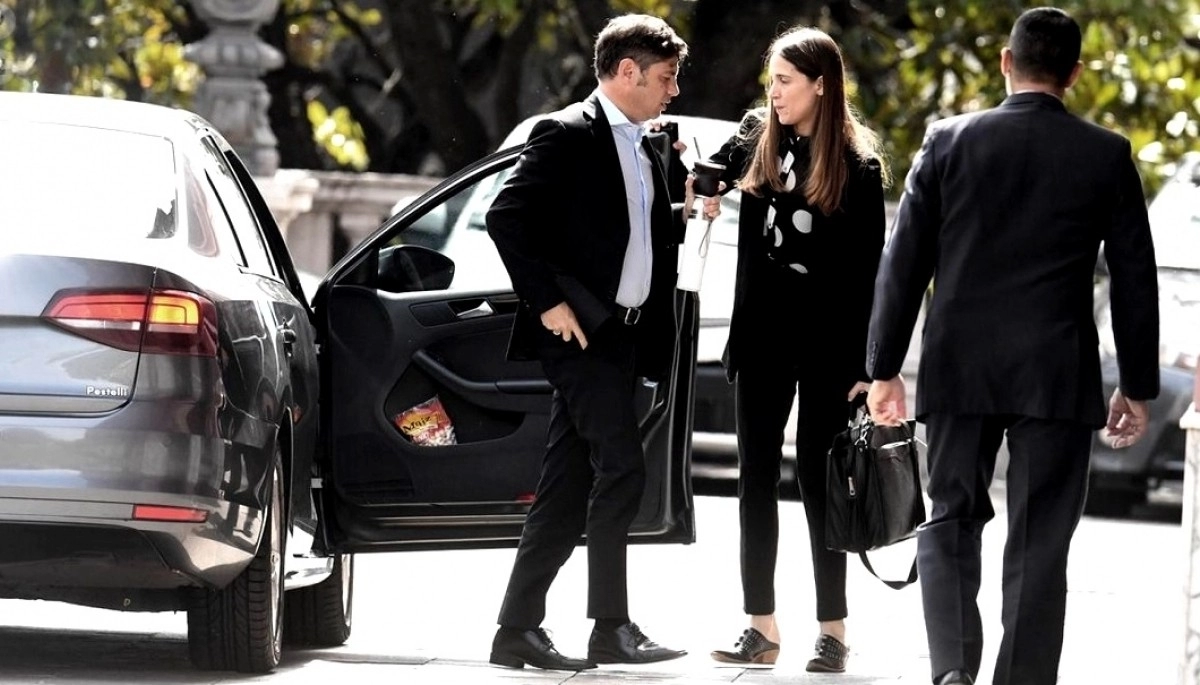 Kicillof se reunió con empresarios y remarcó que las medidas de Milei son “delicadas” para Argentina