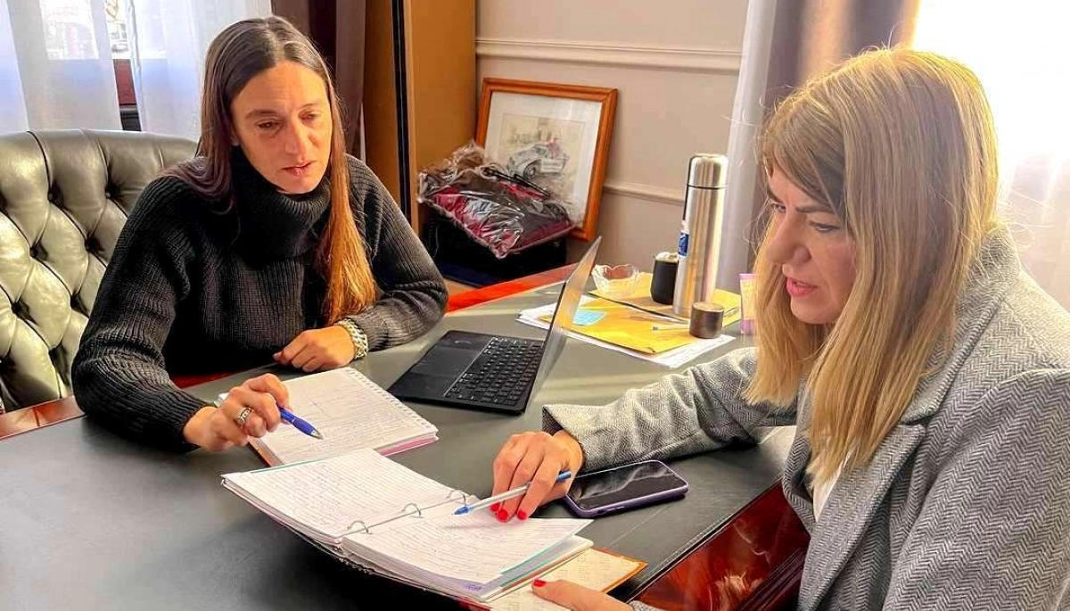 Municipio PRO presiona a la Provincia y firmó la adhesión al RIGI nacional