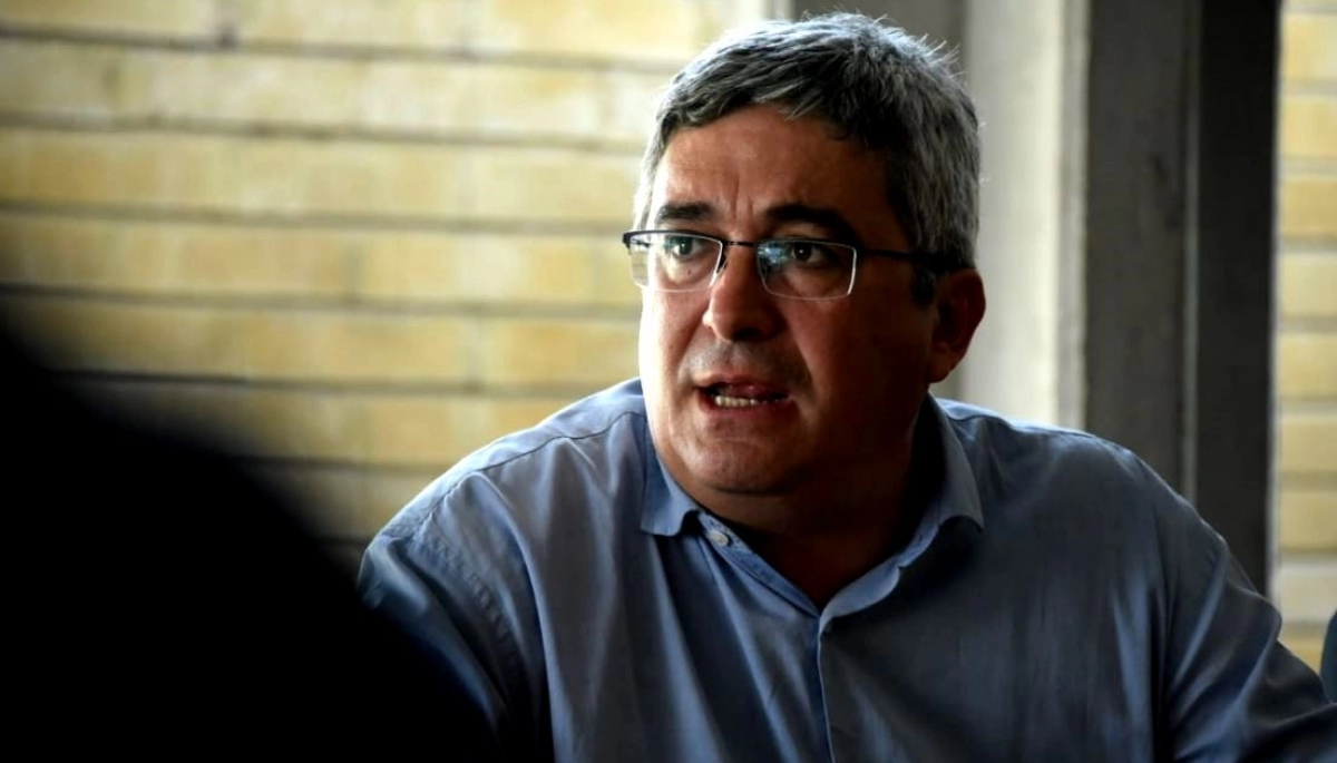 Agresiones, insultos y tensión: ministro quedó envuelto en una violenta situación en San Pedro