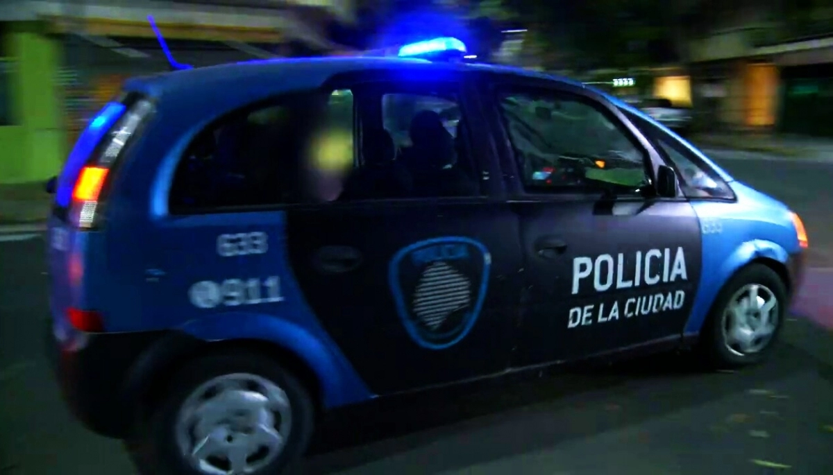 Detuvieron a un hombre que pretendía forzar una reja y robar en una vivienda