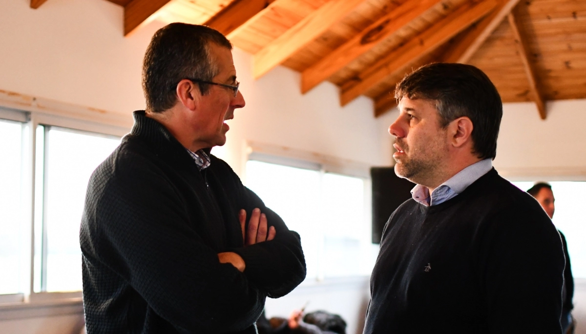 El Foro de Intendentes Radicales: llamado a unidad, ser alternativa de poder y el RIGI bonaerense