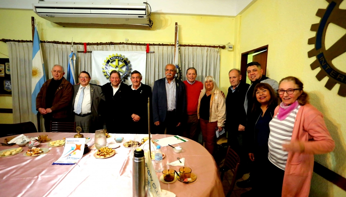 Gray participó de los festejos del 74° aniversario del Rotary Club de Esteban Echeverría