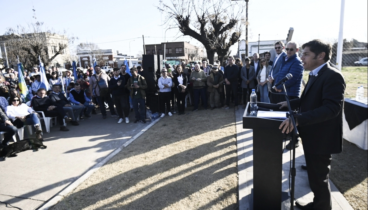 Kicillof y Zurro inauguraron una nueva sucursal del Banco Provincia en Pehuajó