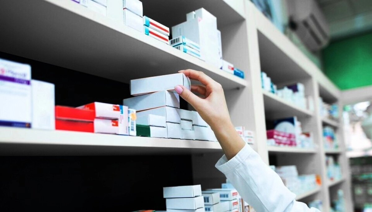 El massismo pide crear una empresa farmacéutica pública para vender medicamentos más baratos