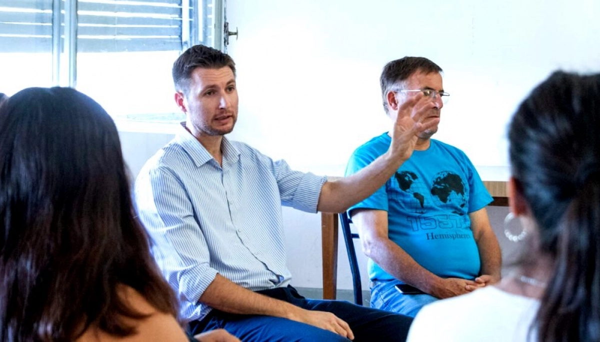 Alcalde se planta contra Milei y afirmó que la “cultura” del distrito no pasará por la “motosierra”