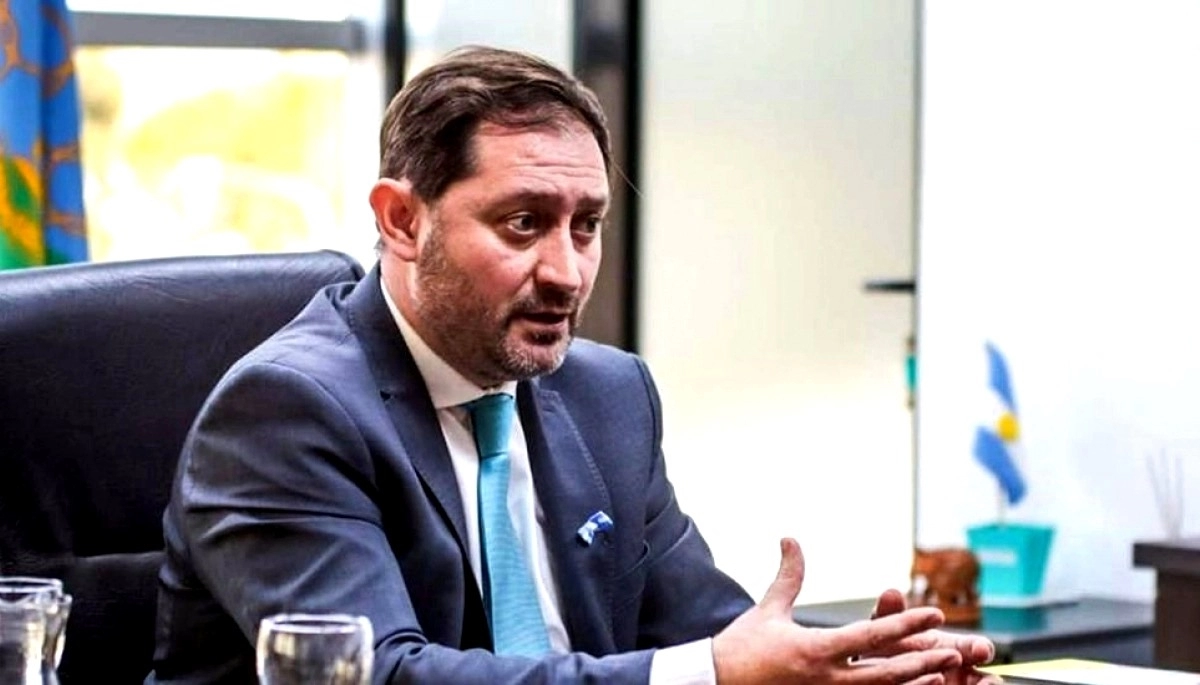 Por una mala maniobra del intendente, Lincoln podría quedarse sin servicio de recolección de basura