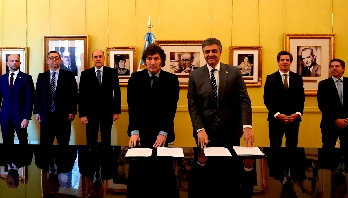 Jorge Macri acuerda con Milei y se hará cargo de subsidiar a los colectivos que circulen en CABA