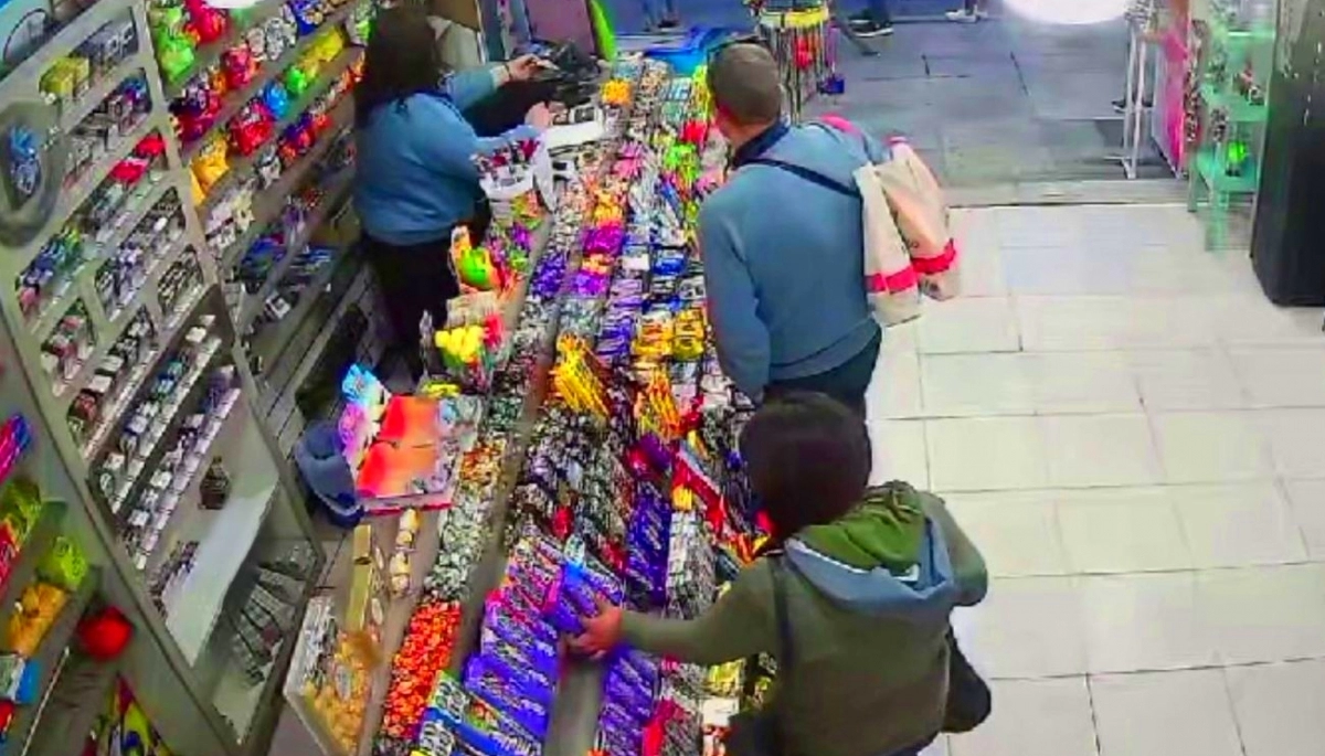 Festival de mecheros en la Provincia: una pareja vació una caramelera y una joven eligió whisky
