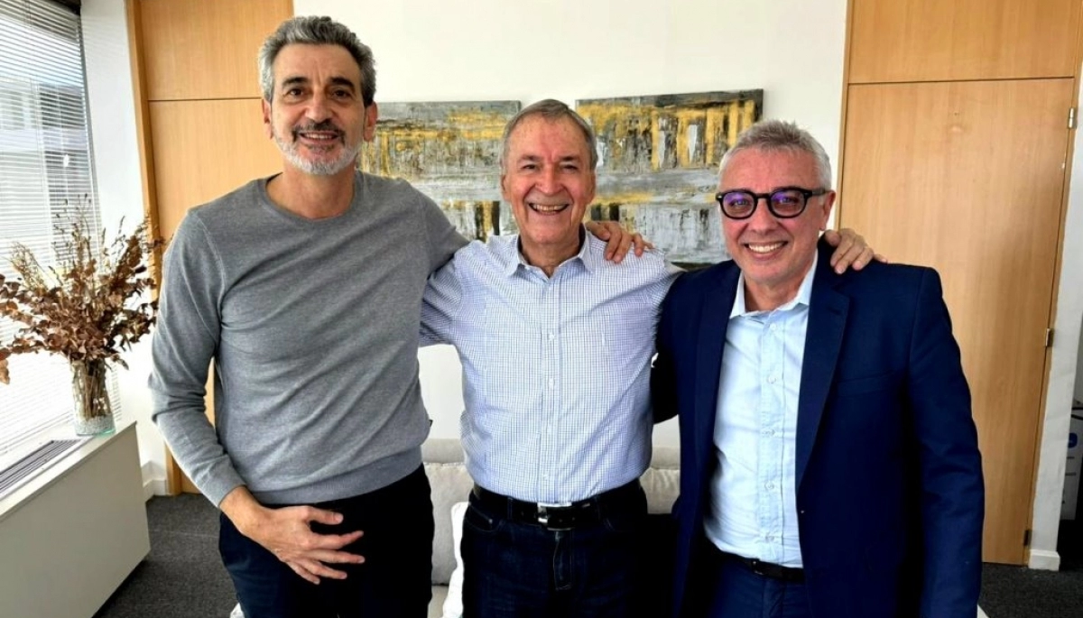 Cumbre en Tigre: Zamora, Randazzo y Schiaretti en una postal política con ruido