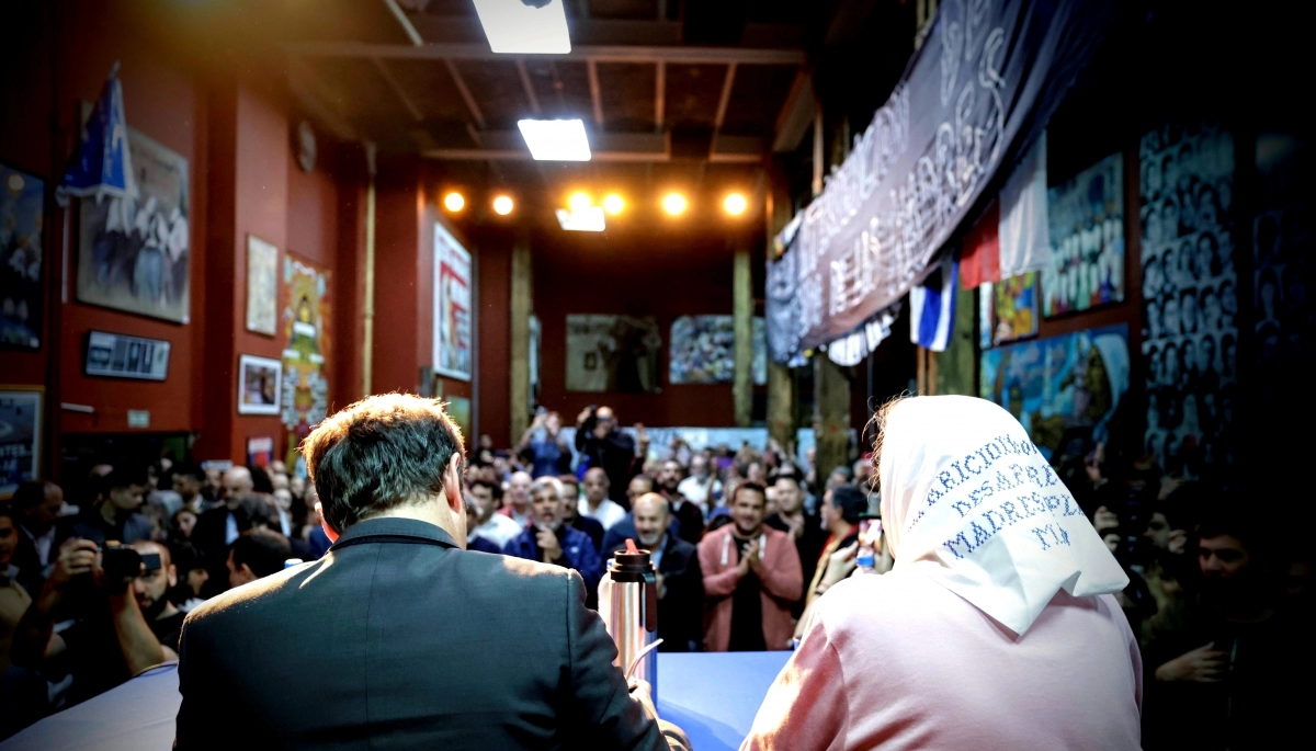 Kicillof defendió a la Universidad de las Madres: “Milei embistió contra la historia”