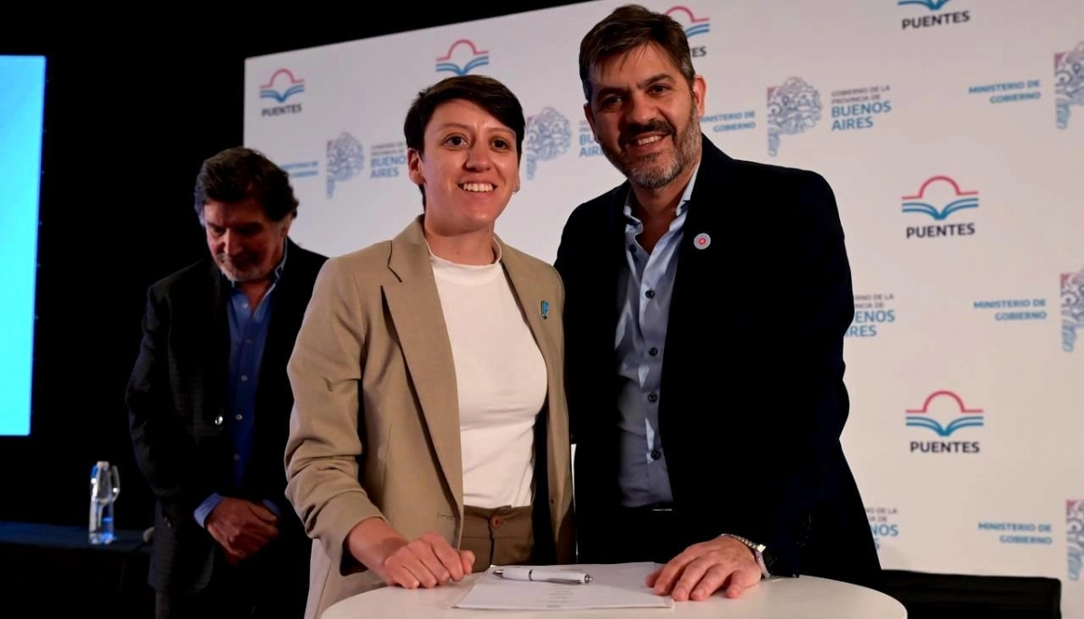 Gonzales Chaves: Lucía Gómez firmó un convenio para la primera Diplomatura Universitaria