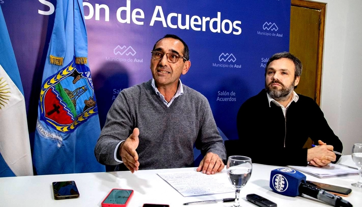 Sombra defendió el recorte salarial a los empleados de Azul: les exigió “comprender la crisis” del distrito