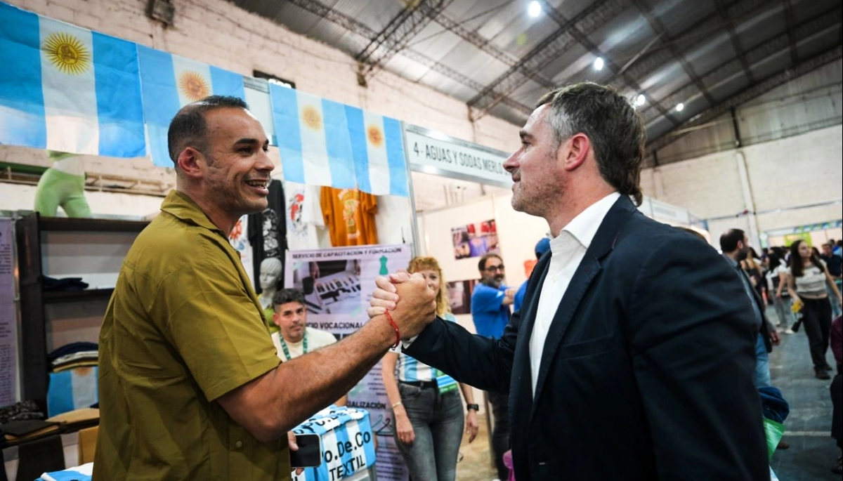 Desarrollo municipal: Achával participó de la Expo de la Industria y la Producción en Merlo