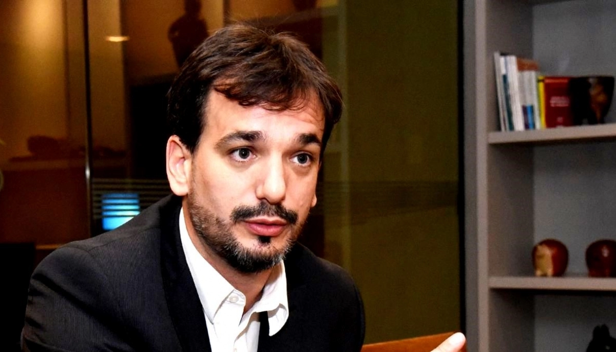 “Cinismo psiquiátrico”: Sebastián Galmarini enfureció contra Adorni por las denuncias a AySA