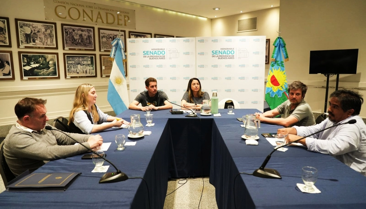 Comerciantes y PyMEs apoyaron un proyecto para simplificar habilitaciones y permisos en la Provincia