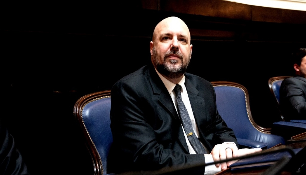 Diputado libertario cambia a la Legislatura bonaerense por Scioli: de quién se trata