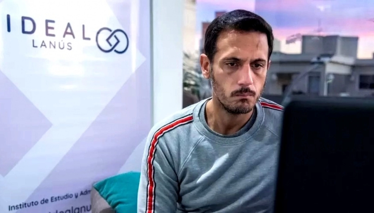 Apuntaron a la “indiferencia” de Julián Álvarez ante la “crisis” de seguridad en Lanús