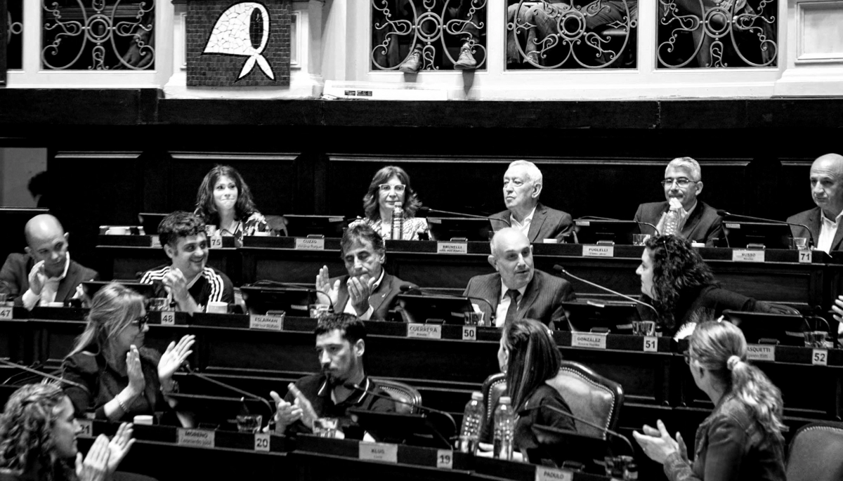 Diputados de Unión por la Patria se sacaron chispas antes de la sesión, aunque triunfó la unidad