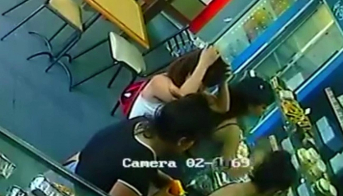 Más inseguridad en La Plata: de arrebato y como malevas, robaron en una panadería