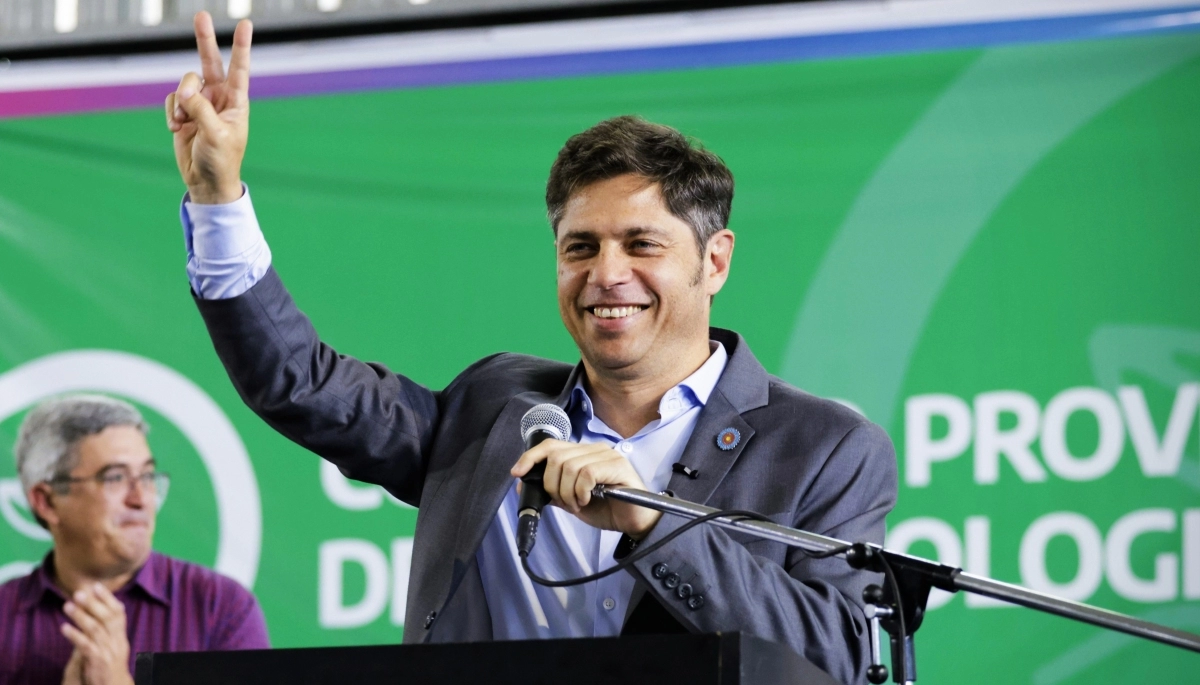 Kicillof visitó la UNLu y encabezó la apertura del primer Congreso Provincial de Agroecología