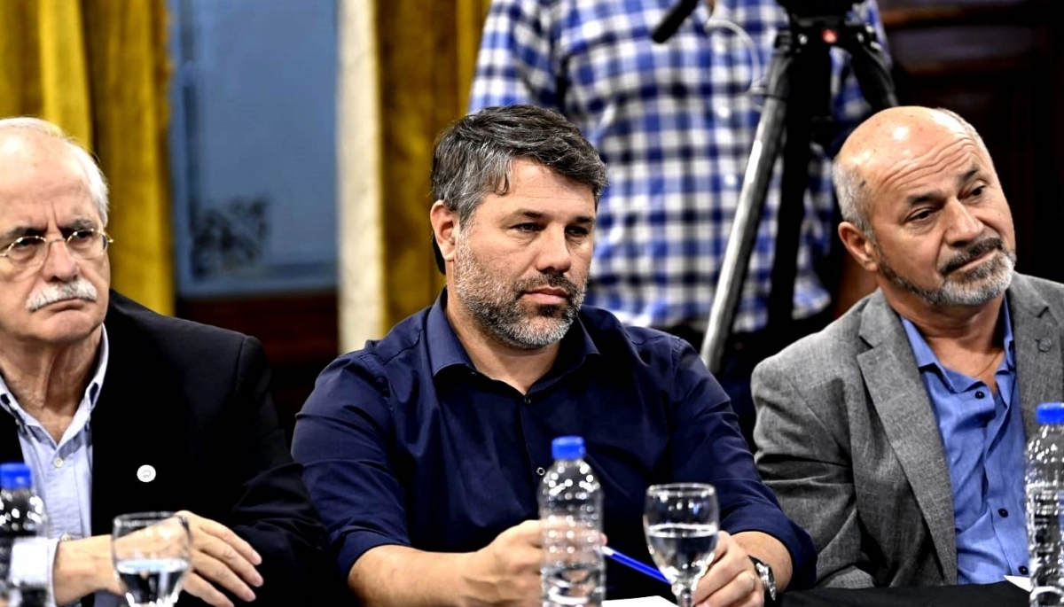Hourcade asistió a la Comisión Asesora Canal Magdalena