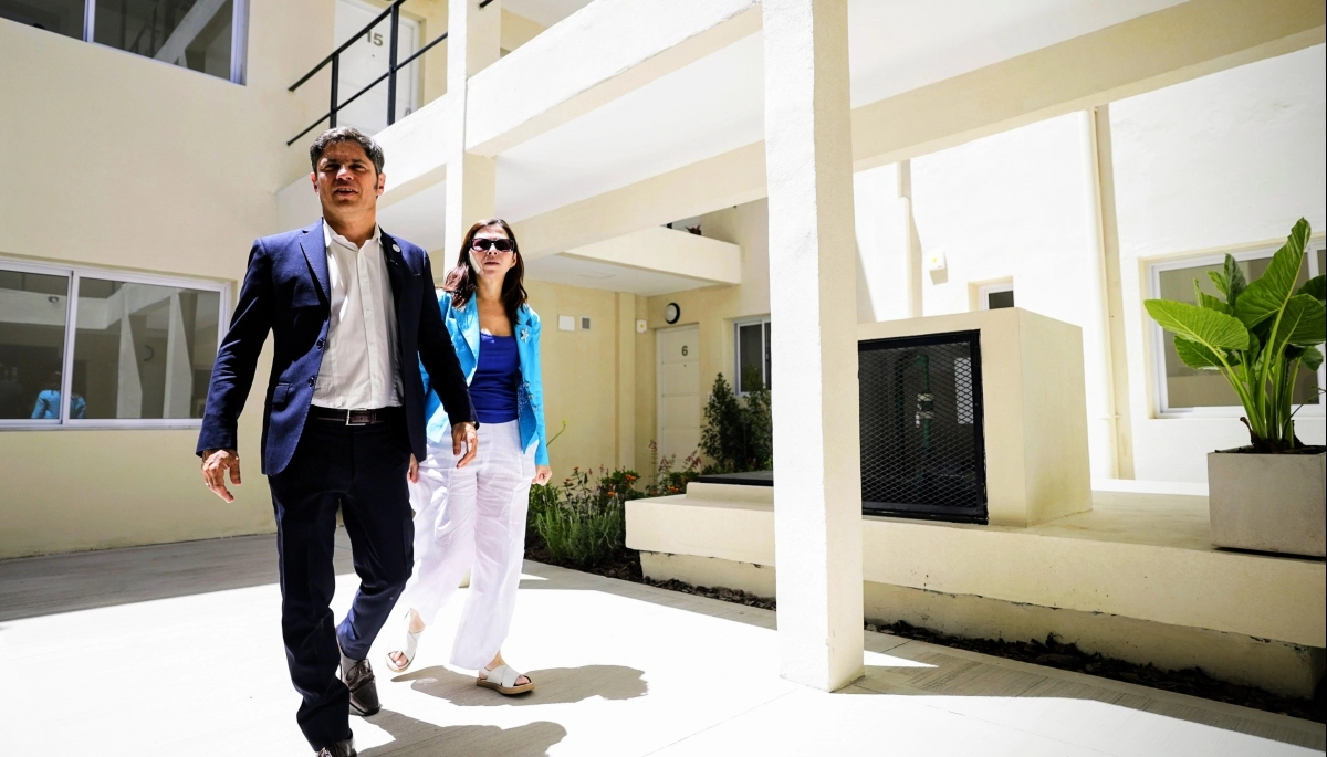 Kicillof visitó San Fernando: entregó viviendas, equipo de salud y anunció medidas educativas