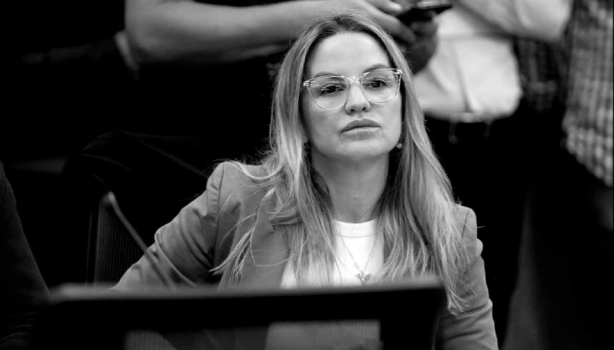El juego a dos puntas de Píparo: con Milei en el Congreso y con Kicillof y Palazzo en la Legislatura