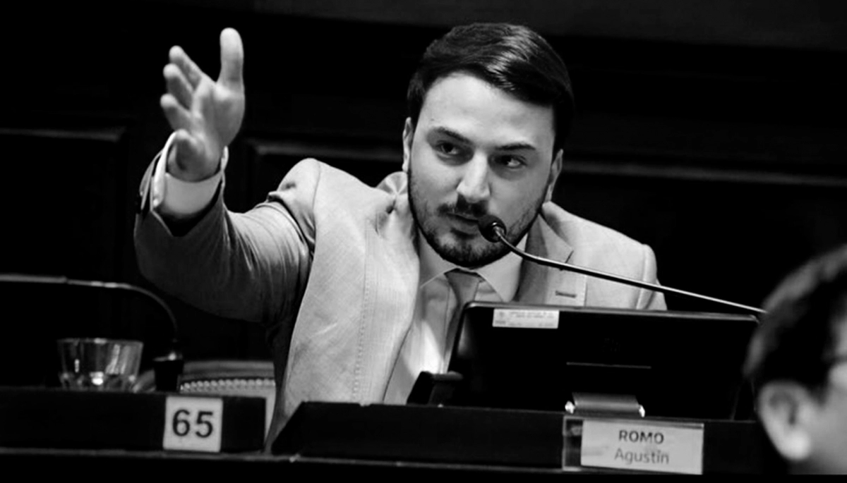 “No parecía libertario”: Romo se sentó a comer asado de rosca con Ministro de Kicillof y diputados kirchneristas