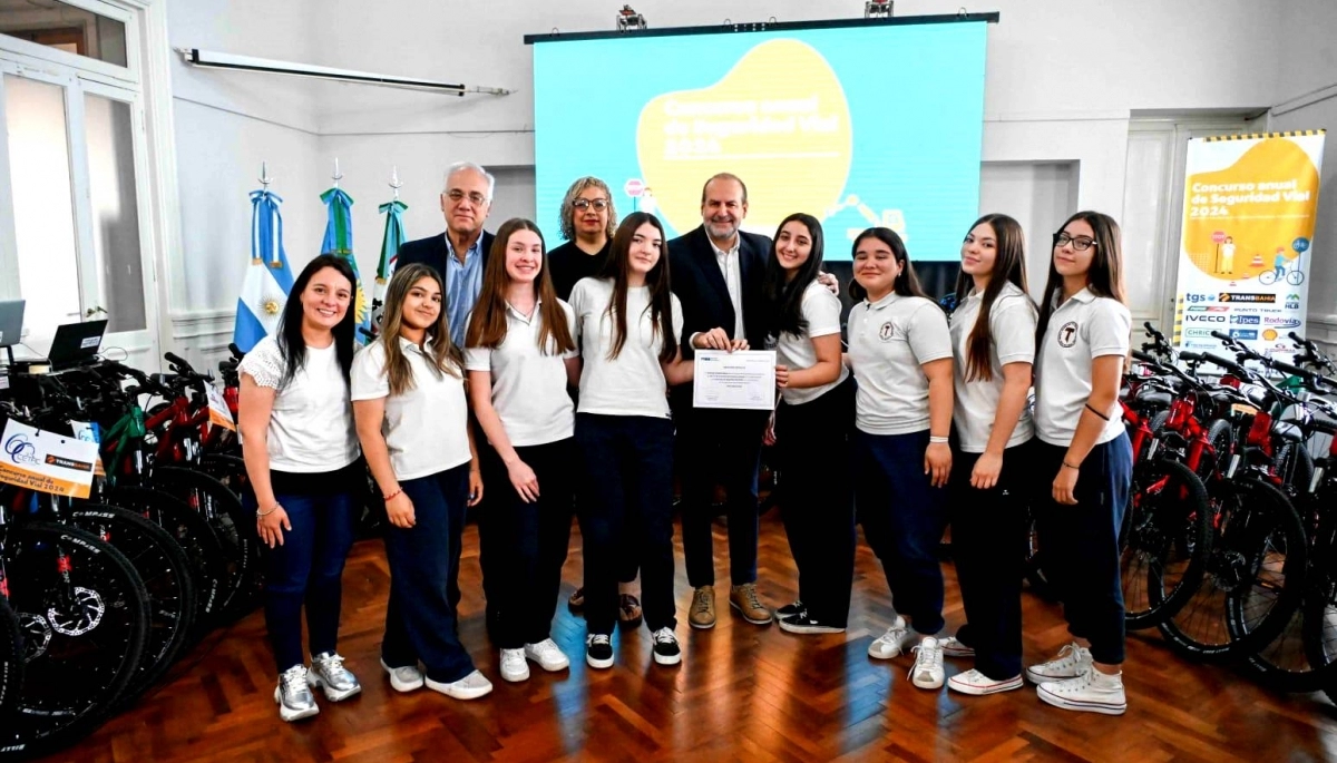Compromiso municipal: Susbielles participó en la entrega de los premios del Concurso de Seguridad Vial 2024