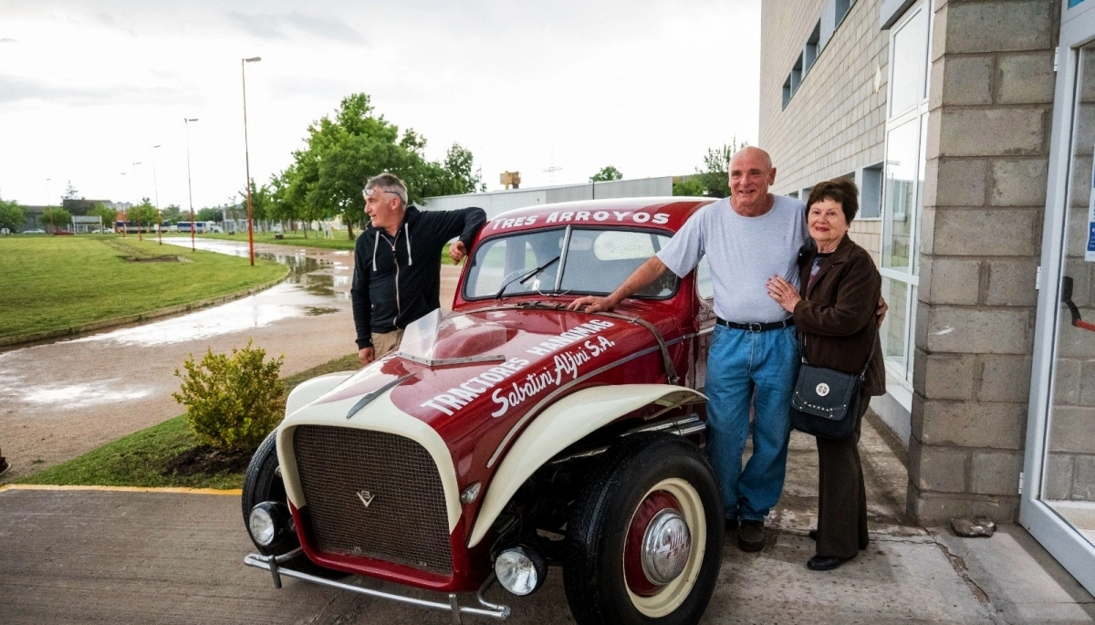 Homenaje a Segundo "Cholo" Taraborelli: un legado en el motociclismo y automovilismo