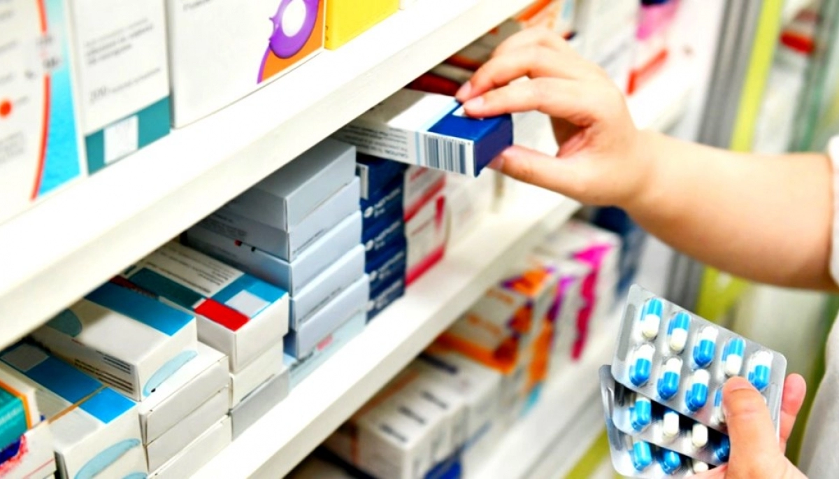 Para calmar las tensiones, IOMA invertirá una suma millonaria y cubrirá el 70% de los medicamentos
