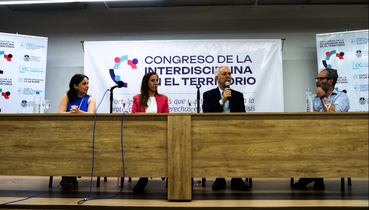 La Plata organizó un Congreso de abordaje interdisciplinario de problemáticas sociales