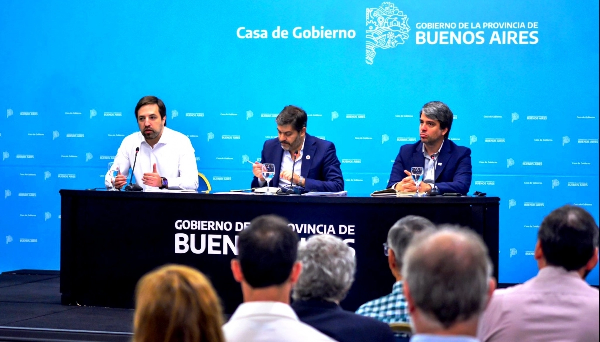 Kreplak a fondo: situación de Femeba, medicamentos de IOMA y crítica para Sturzenegger